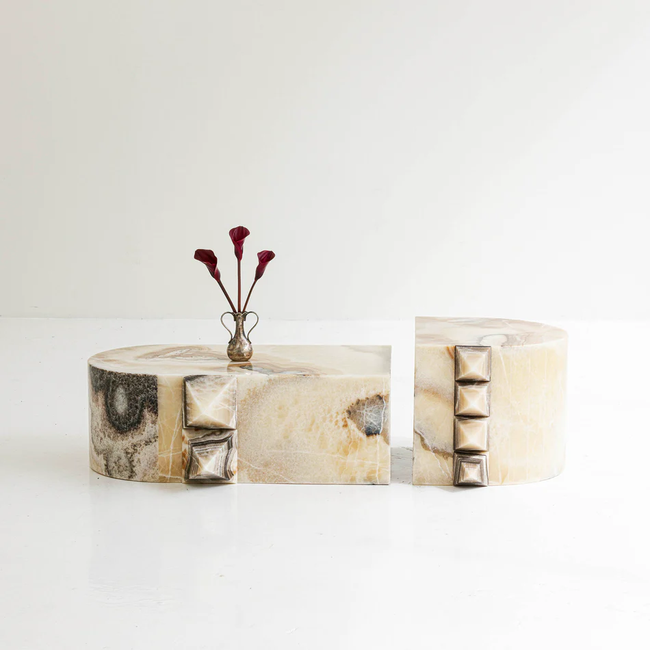 Koni Side table